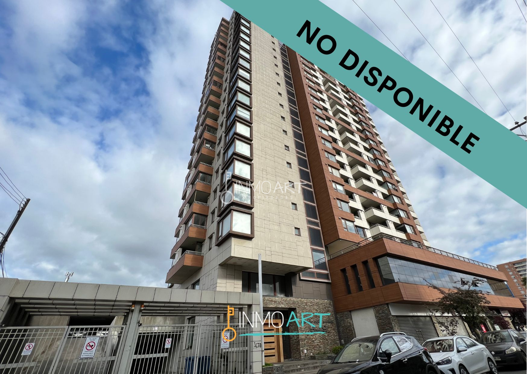 NO DISPONIBLE Departamento en arriendo 2 dormitorios y 2 baños, Edificio Doña Carmen.